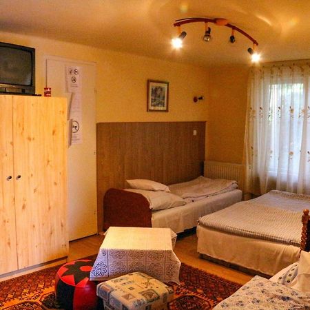 Horvath Vendeghaz Hotel Monosbel Bagian luar foto