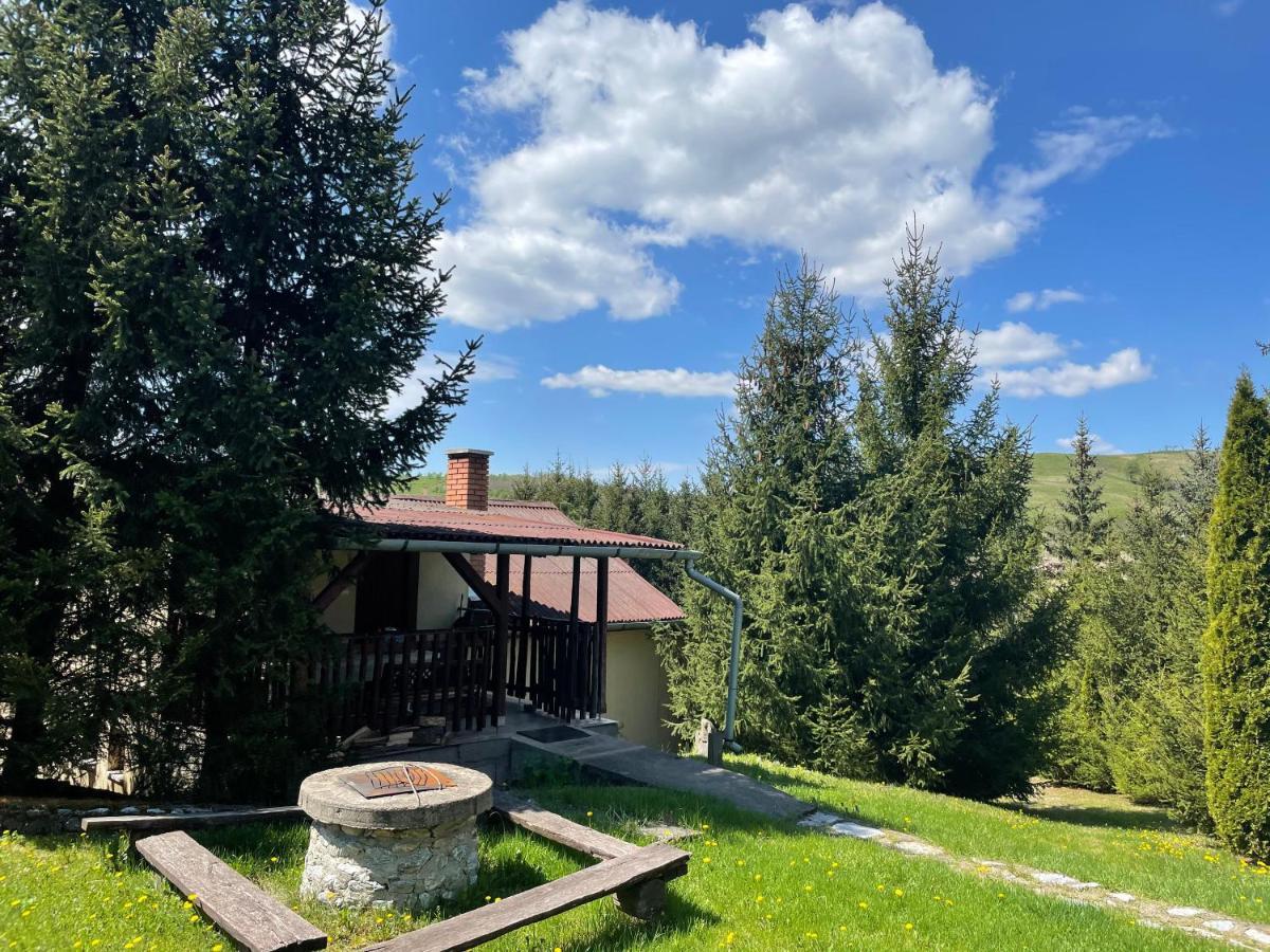Horvath Vendeghaz Hotel Monosbel Bagian luar foto