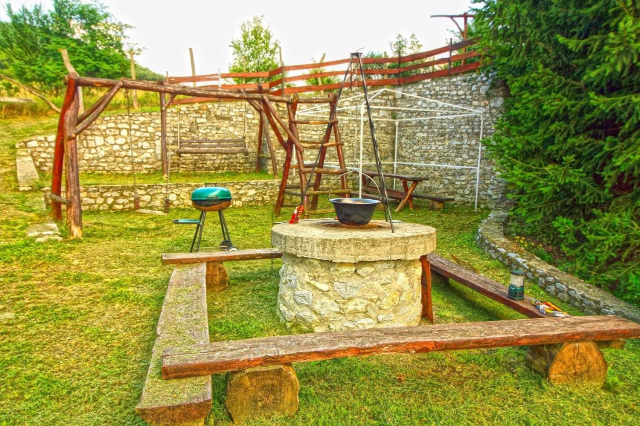 Horvath Vendeghaz Hotel Monosbel Bagian luar foto