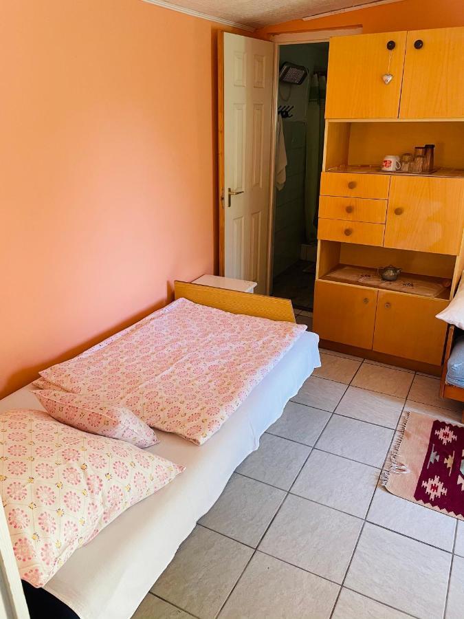Horvath Vendeghaz Hotel Monosbel Bagian luar foto