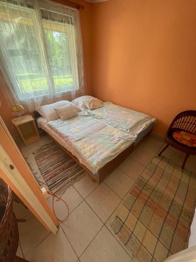 Horvath Vendeghaz Hotel Monosbel Bagian luar foto