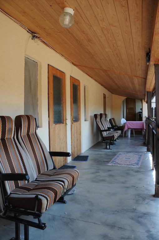 Horvath Vendeghaz Hotel Monosbel Ruang foto