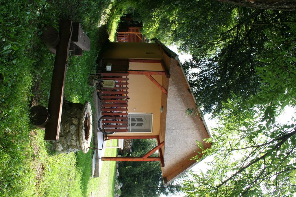 Horvath Vendeghaz Hotel Monosbel Bagian luar foto